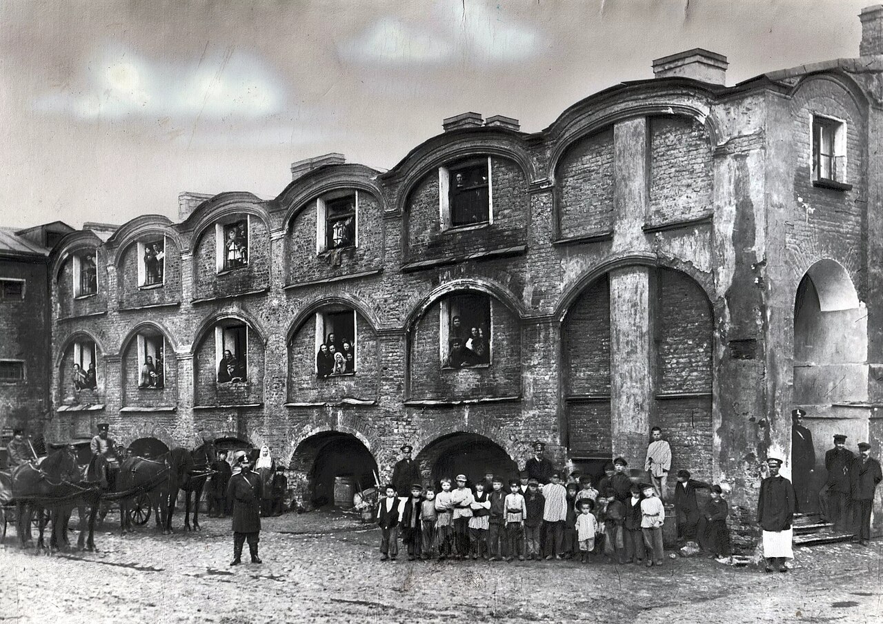 Вяземская лавра, 1880 год. Фото Карла Буллы